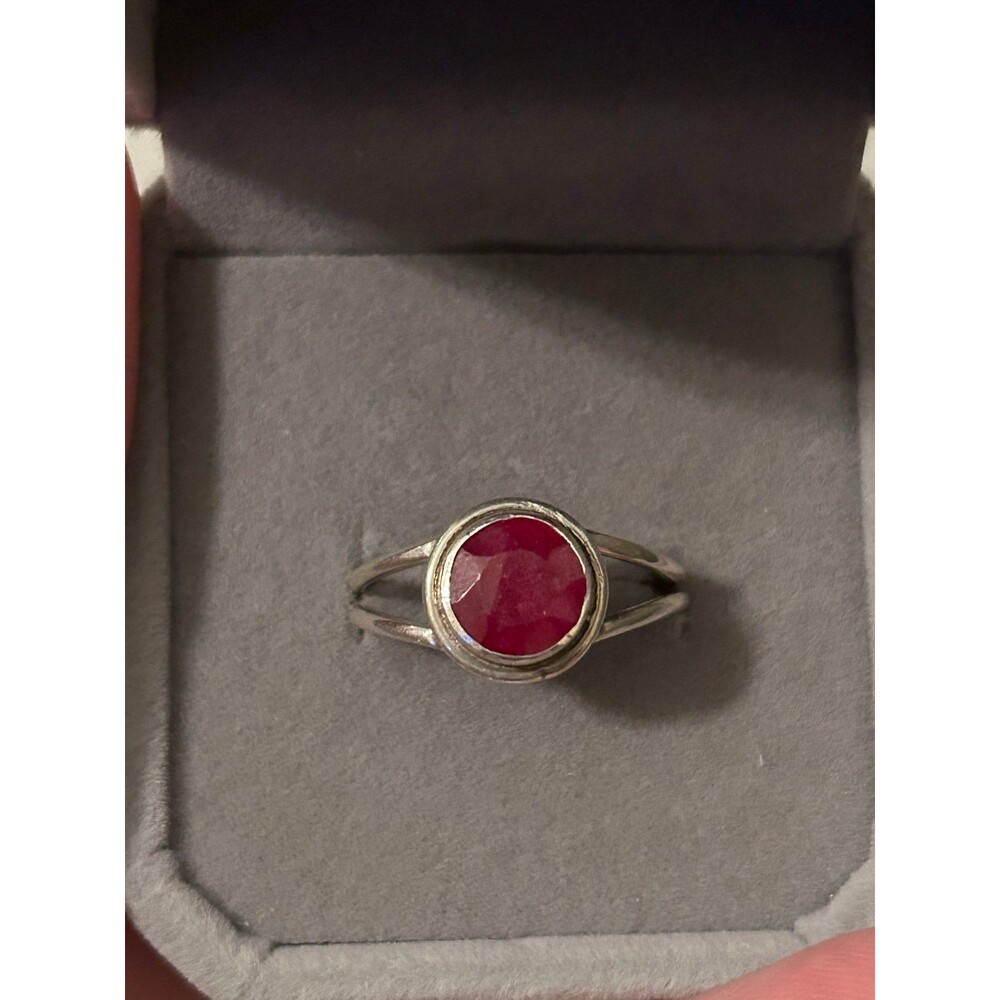 Sterling Silver Genuine Faceted Ruby Ring Size 8.5